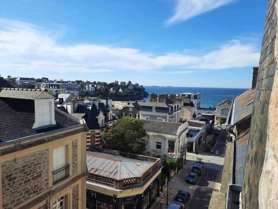 Le Moringa, A 2 Min De La Plage, Hyper Centre, Vue Mer De La Fenetre Dinard Buitenkant foto